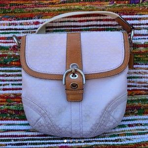 🦄 COACH Soft crossbody purse🦄